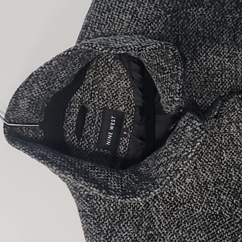 Coat - Picture 2 of 4